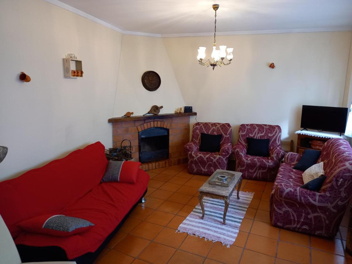 Casa Da Ribeira Em Rabal Villa Ngoại thất bức ảnh